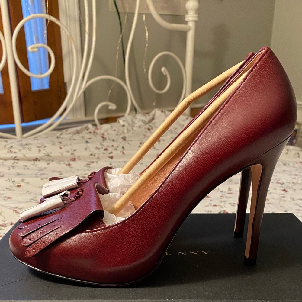 leather oxford heels